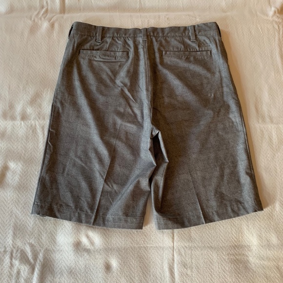 Adidas Short, Size 32, Grey - Picture 2 of 13